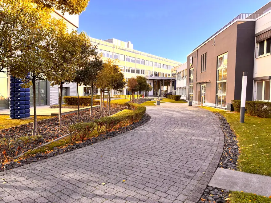 Campus of the niologic office in Hürth near Cologne — 200 metres from ki.nrw and the AI Village